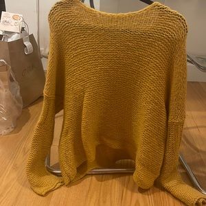 yellow wool sweater one size (fits like a medium)
